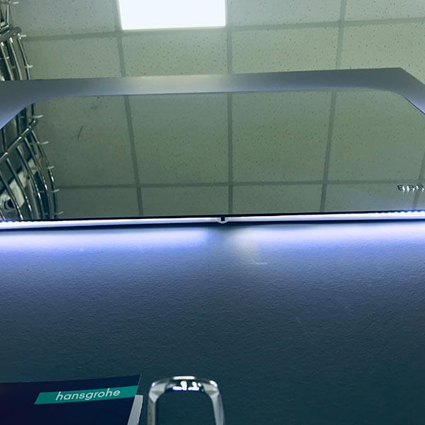 Зеркало с подсветкой AVS Каспий 80х55 см, часы