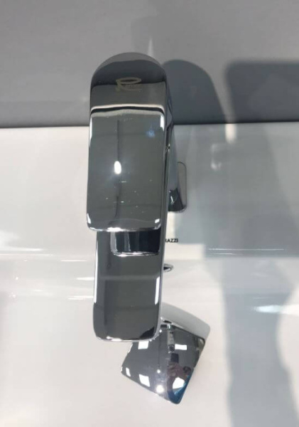 Смеситель для раковины Remer DREAM D10 хром