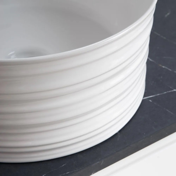 Раковина BelBagno BB1420 41x41 белая