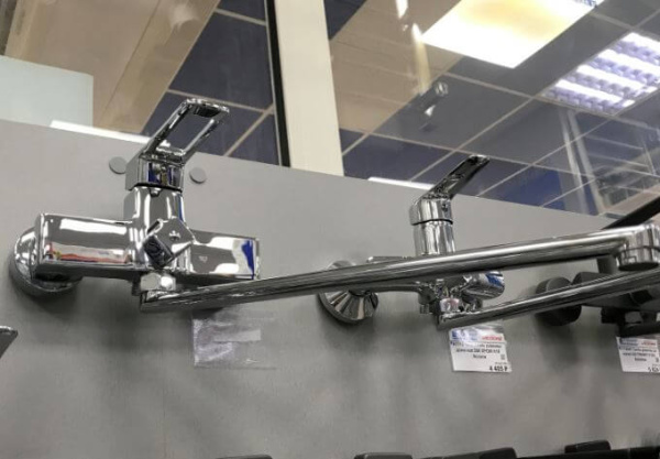 Смеситель универсальный Accoona H109 A71109 хром